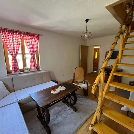 Etno House Kanjina *