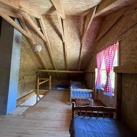 Daire Etno House Kanjina