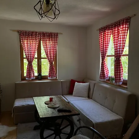 Etno House Kanjina Daire