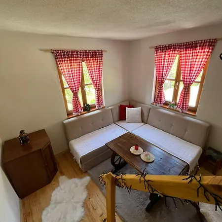 Etno House Kanjina Daire